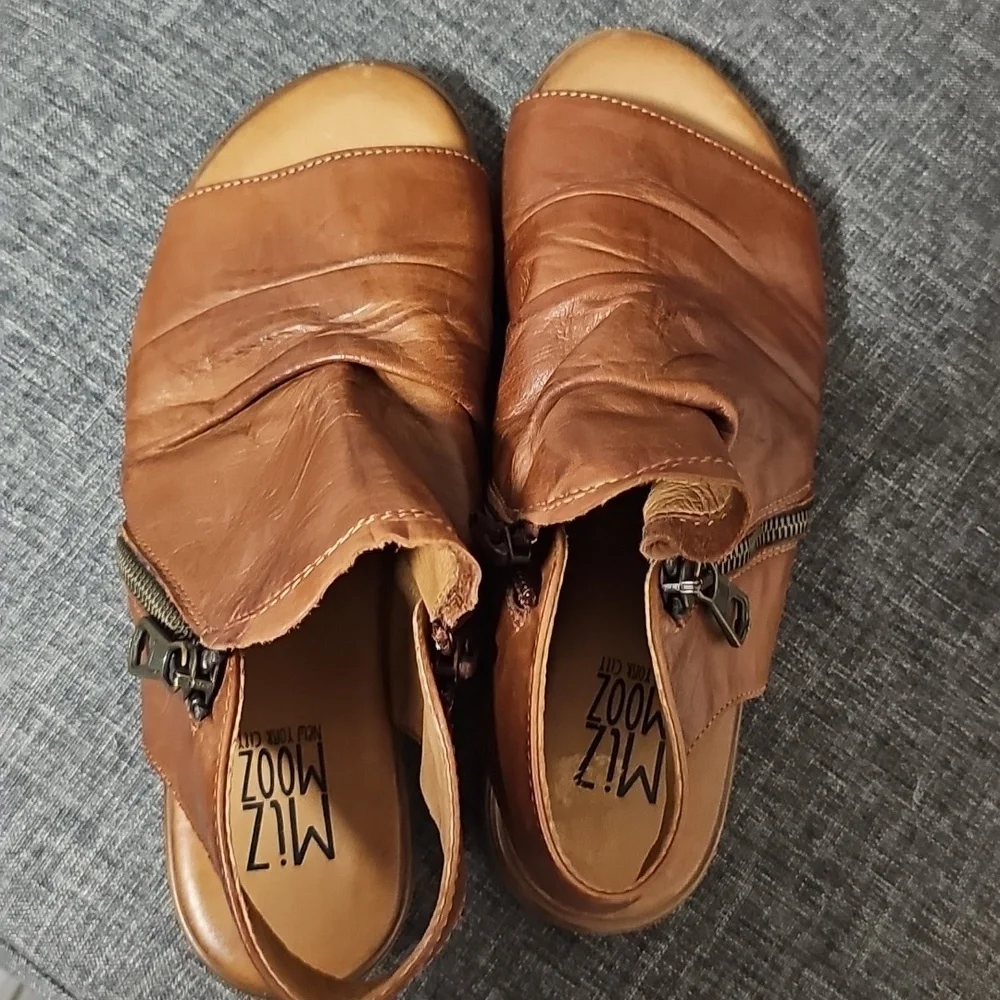 Miz Mooz Dylan Leather Sandals